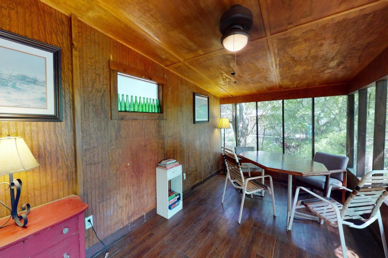 Shamrock Cottage Ingram Exterior photo